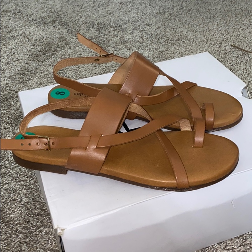 Beach Sandals - Picture 2 of 2